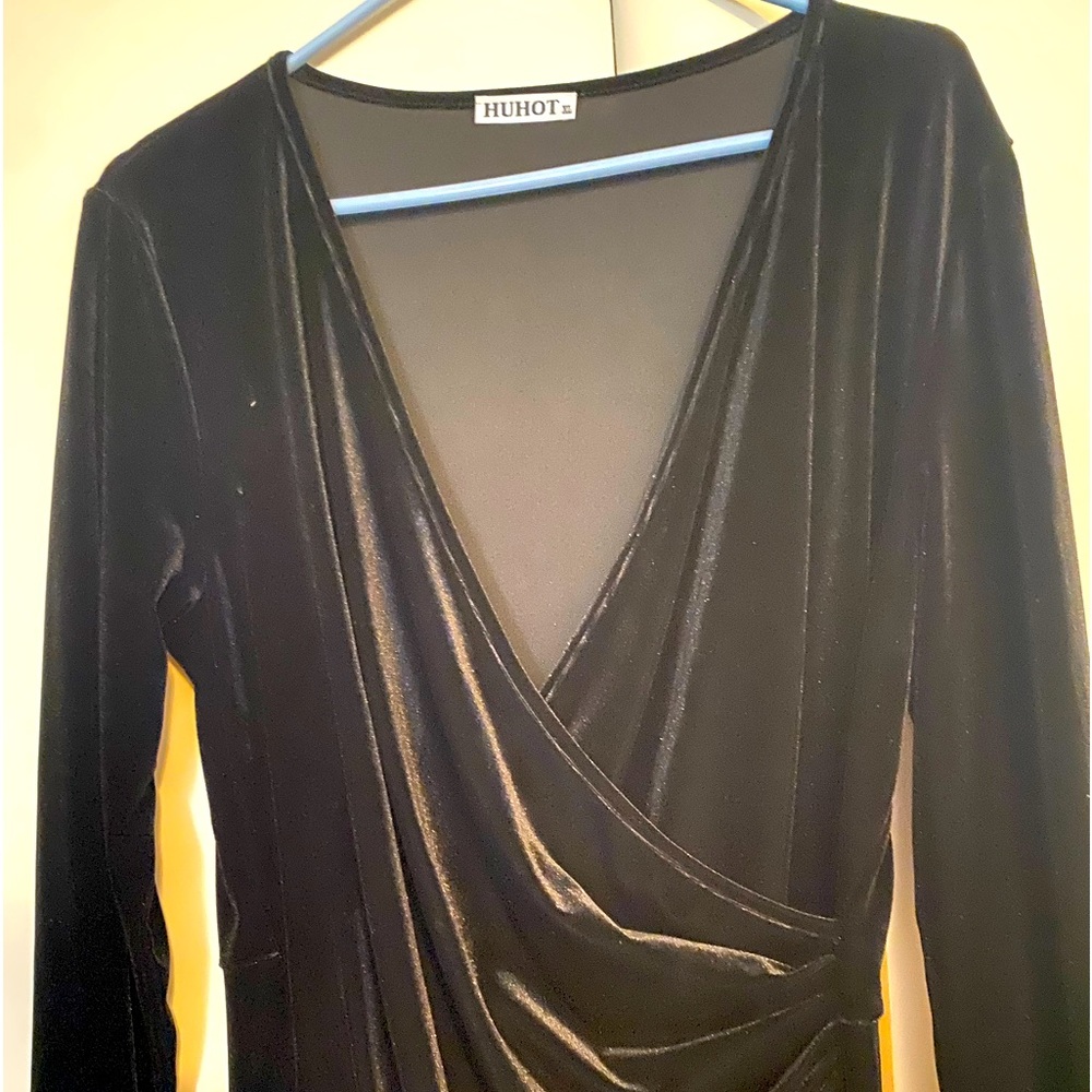 Knee length sexy little black velvet dress